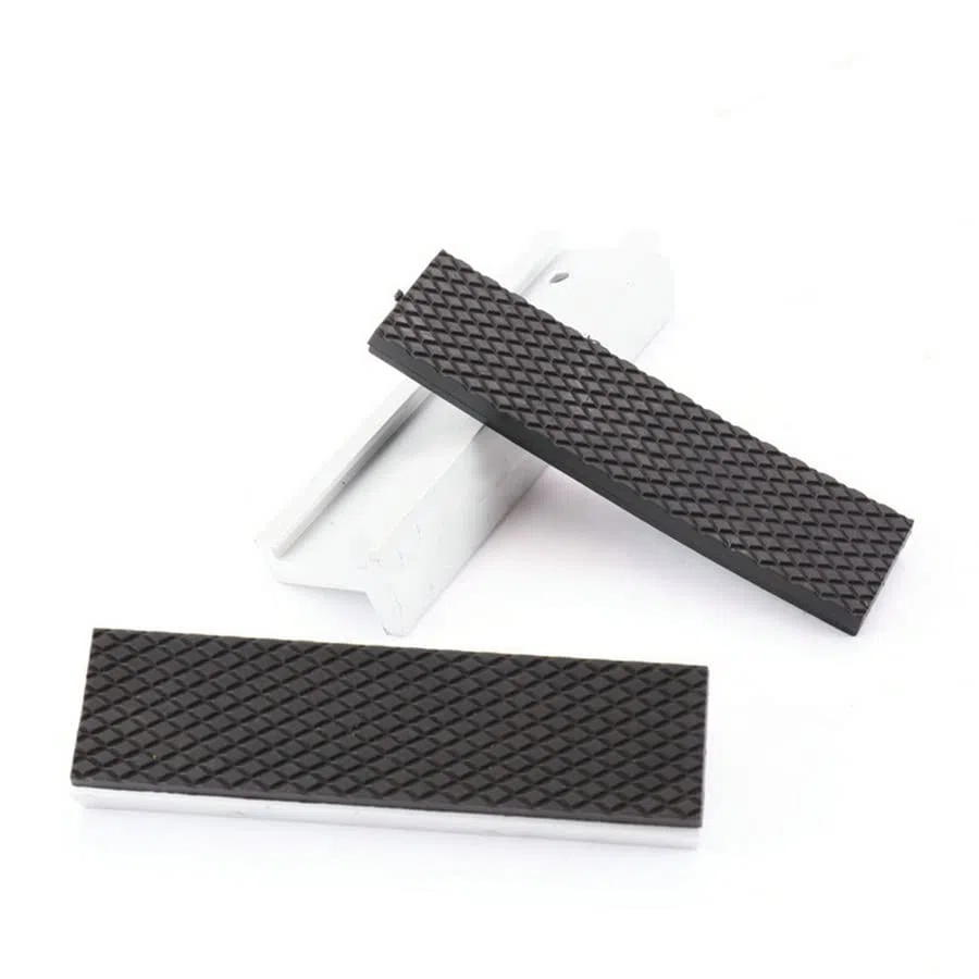 2 pezzi di protezione magnetica da banco con ganasce morbide universali per morsa in metallo (2 pezzi 75 mm)