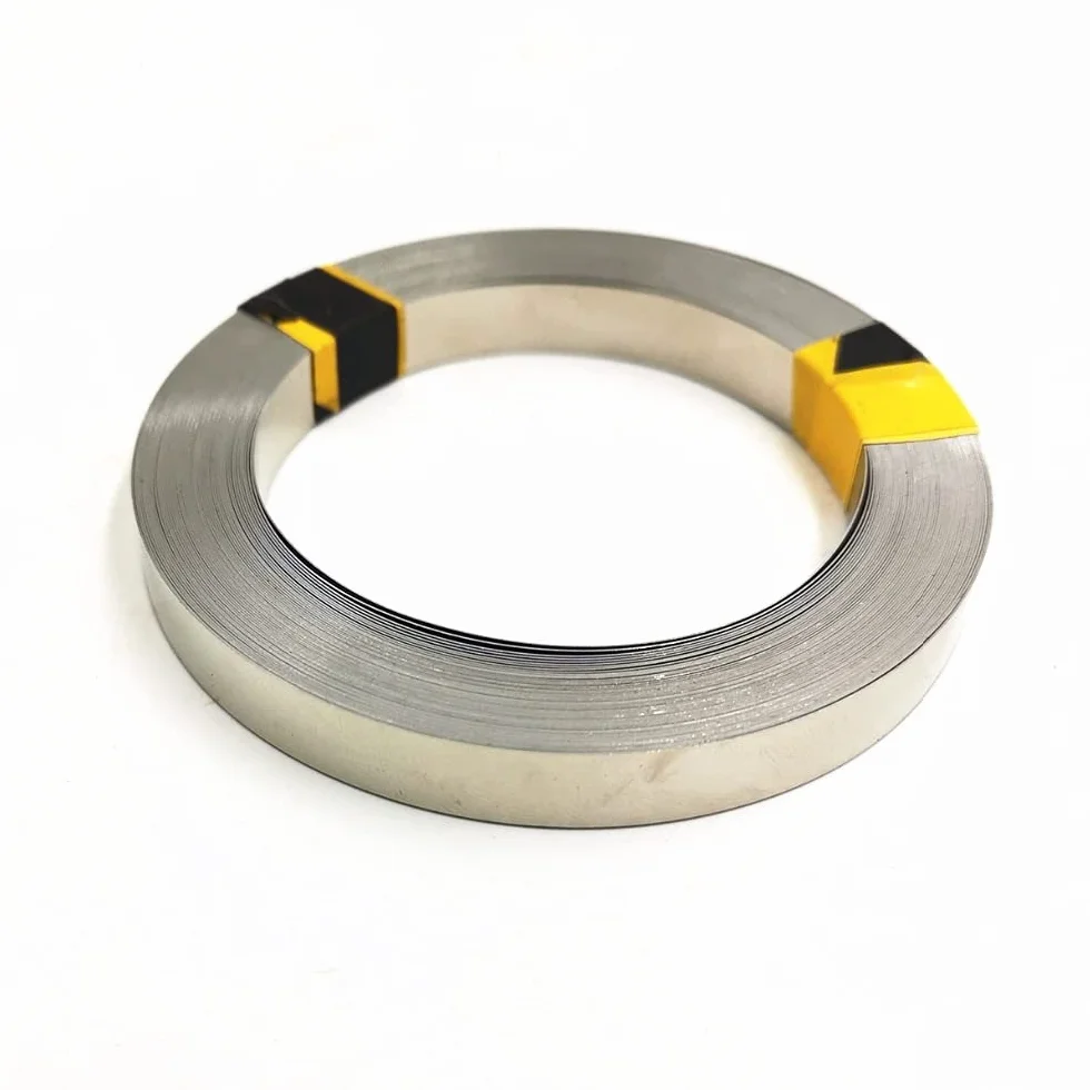 10 Metri Striscia di Nichel per Saldatura a Punti per Batteria in Acciaio nichelato (0,1 mm x 5 mm x 10 Metri)
