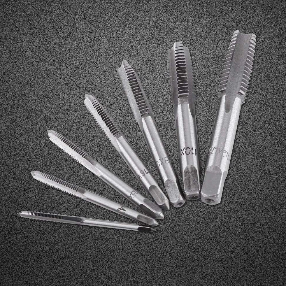 Aramox Rubinetto a Vite, 7 Pezzi Utensile per maschiatura in Acciaio per Cuscinetti con Filettatura metrica M3, M4, M5, M6, M8, M10, M12
