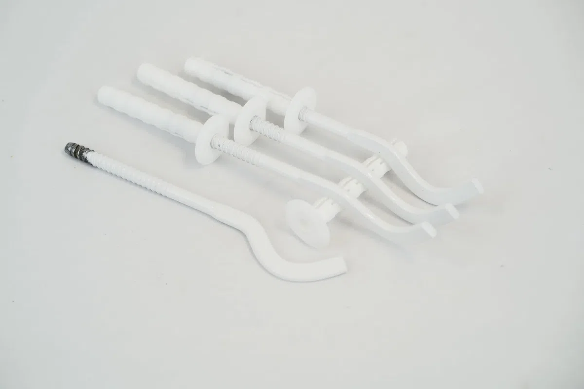 Set di 4 Supporti Universali per Radiatori Bianchi con Kit di Fissaggio Incluso