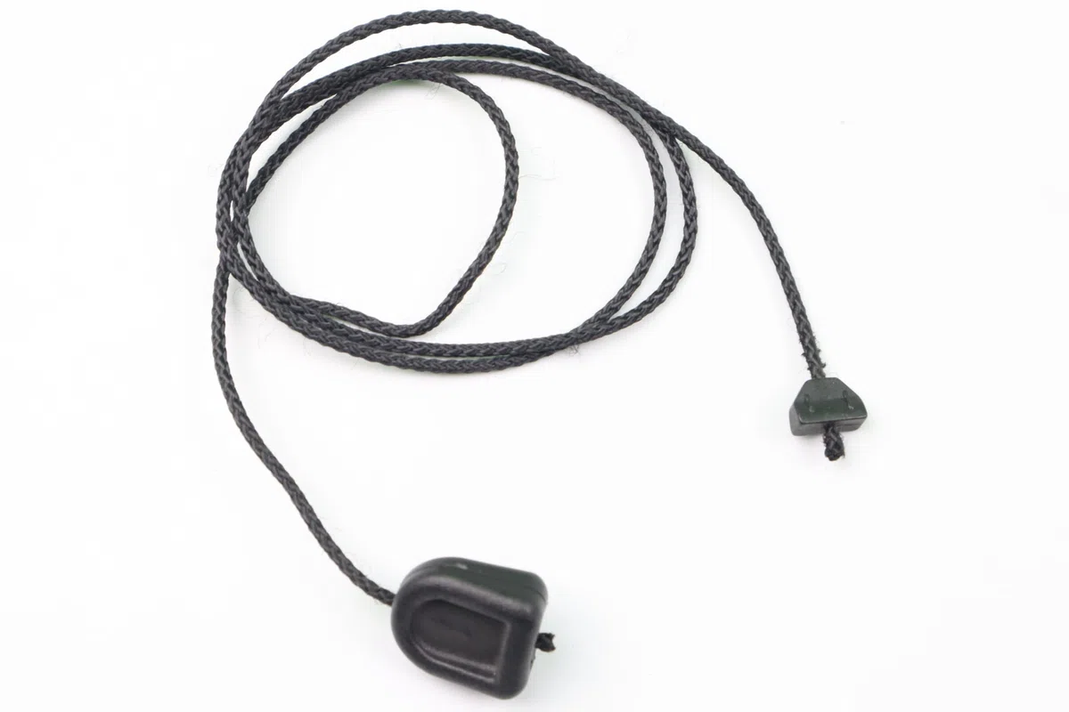AWITALIA - Cordino Laccio di Ricambio per Zanzariera a Rullo a scorrimento verticale con Campanellina termo saldata, Cordino per tiraggio zanzariera, colore Nero cm. 65 (NERO, 2 CORDINI)